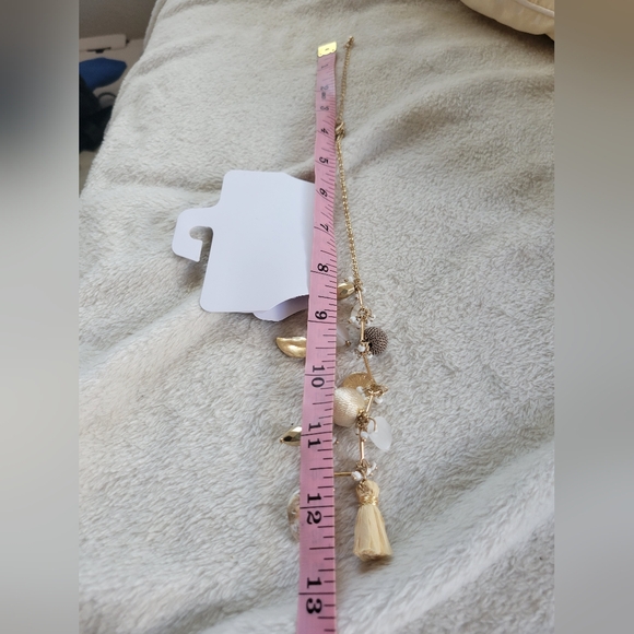 NWT Pretty Gold Tone Asymmetric Mixed Media Charm Necklace - Picture 10 of 11